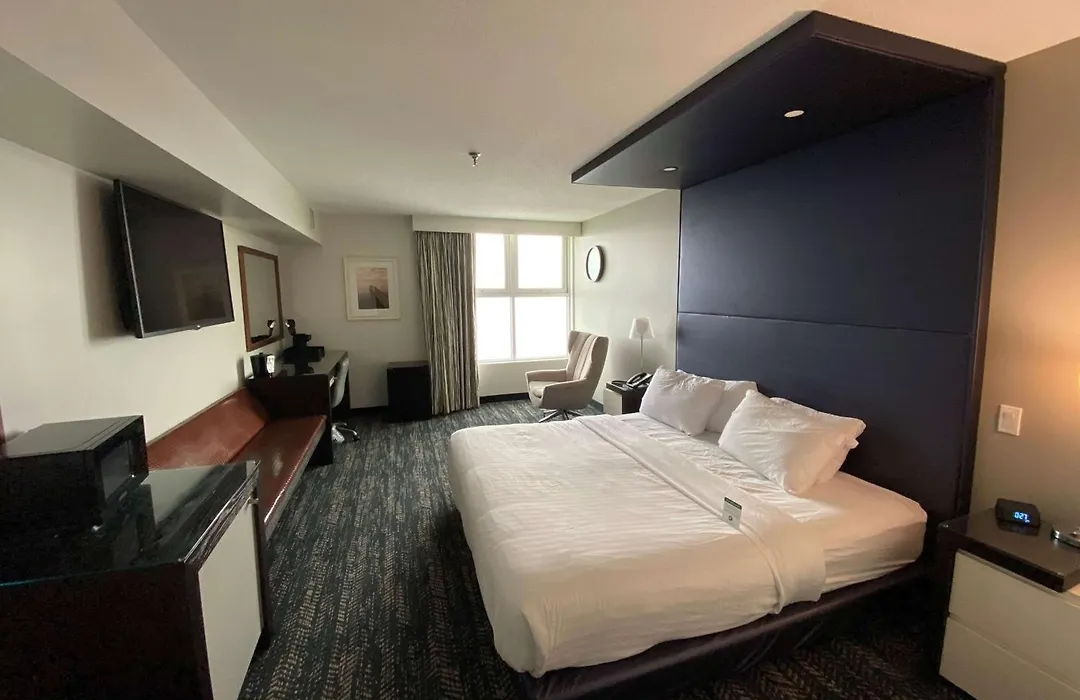 41 Lakefront Hotel, Trademark Collection By Wyndham-1