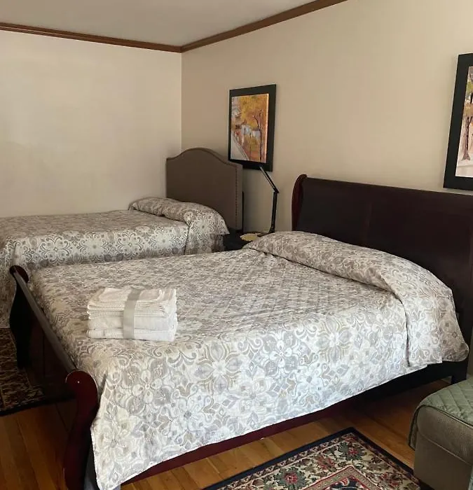 Comfy Large Room-1