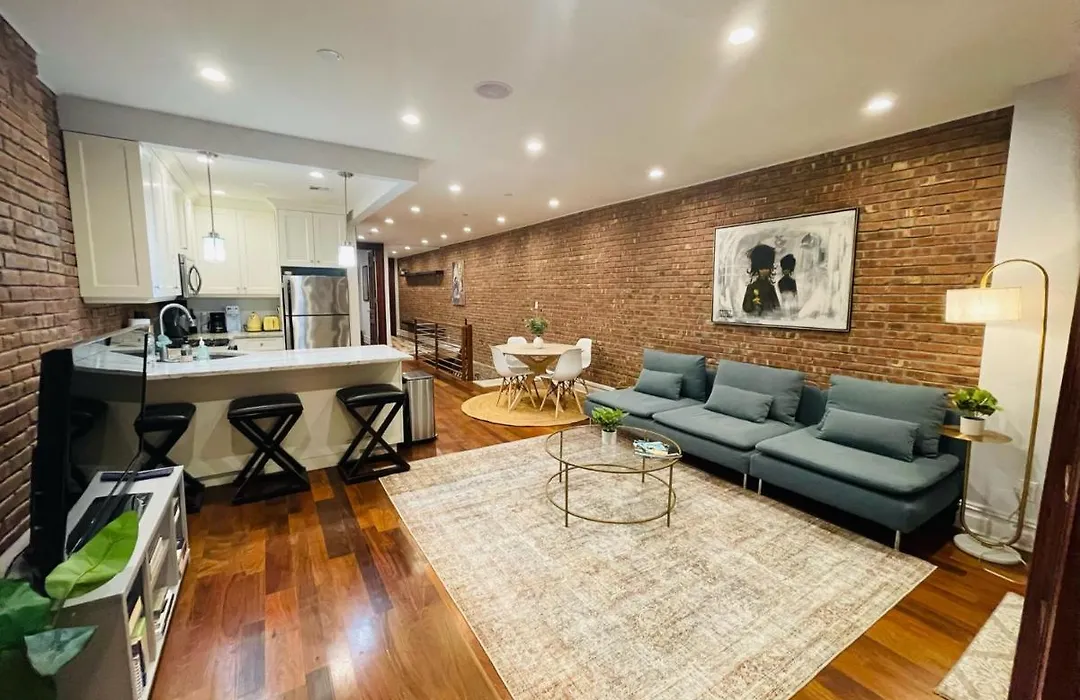 Historic Brownstone - Newly Renovated Brownstone On Historic Street With Outdoor Space-1