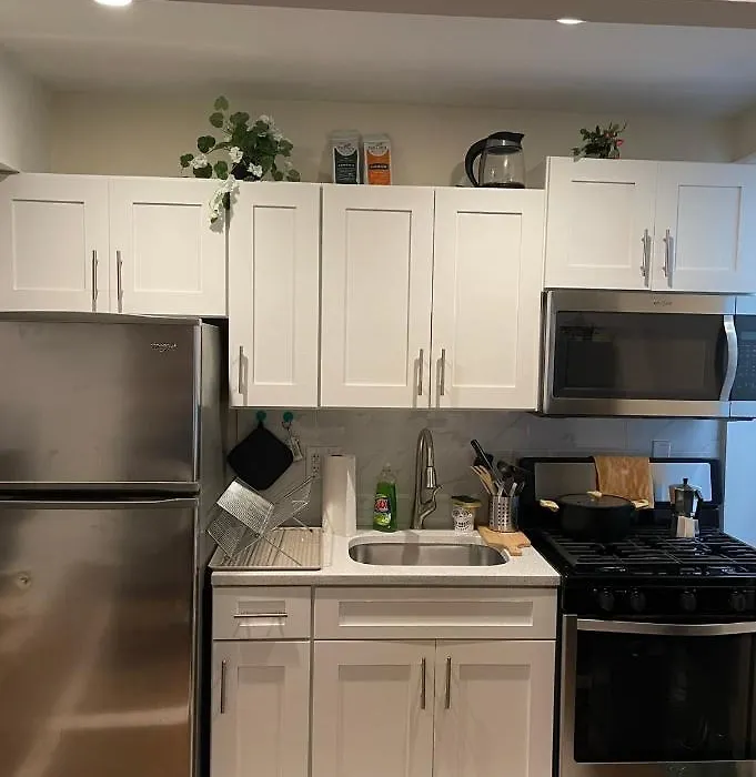 2 Bedrooms Apartament 1 Block From Manhattan-1