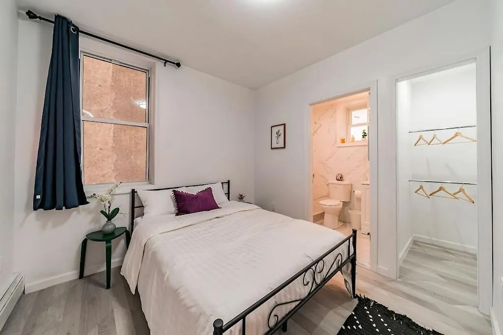 Modern & Cozy Duplex Apt Near Manhattan With Park Views-1
