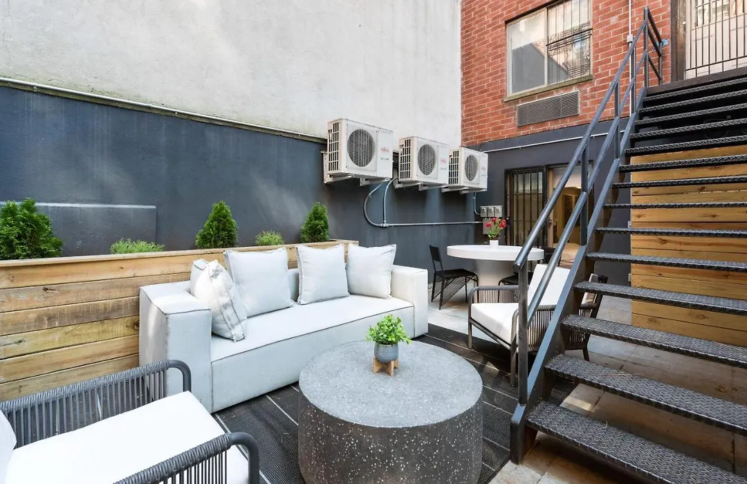 Unbeatable 3Br & 2Ba With Private Patio-1