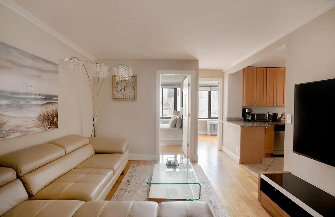 Luxury 4Br Apartment At Upper West Side-1