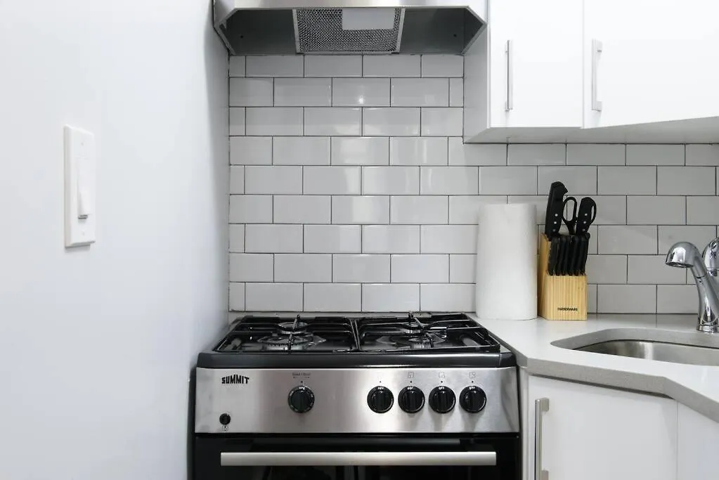 350-2A Prime Gramercy Newly Renovated 1Br Sleeps 4-1