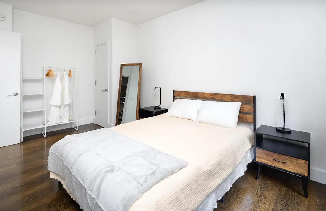 Upper East Side Stylish 1Bd Elevator Bldg -A-1