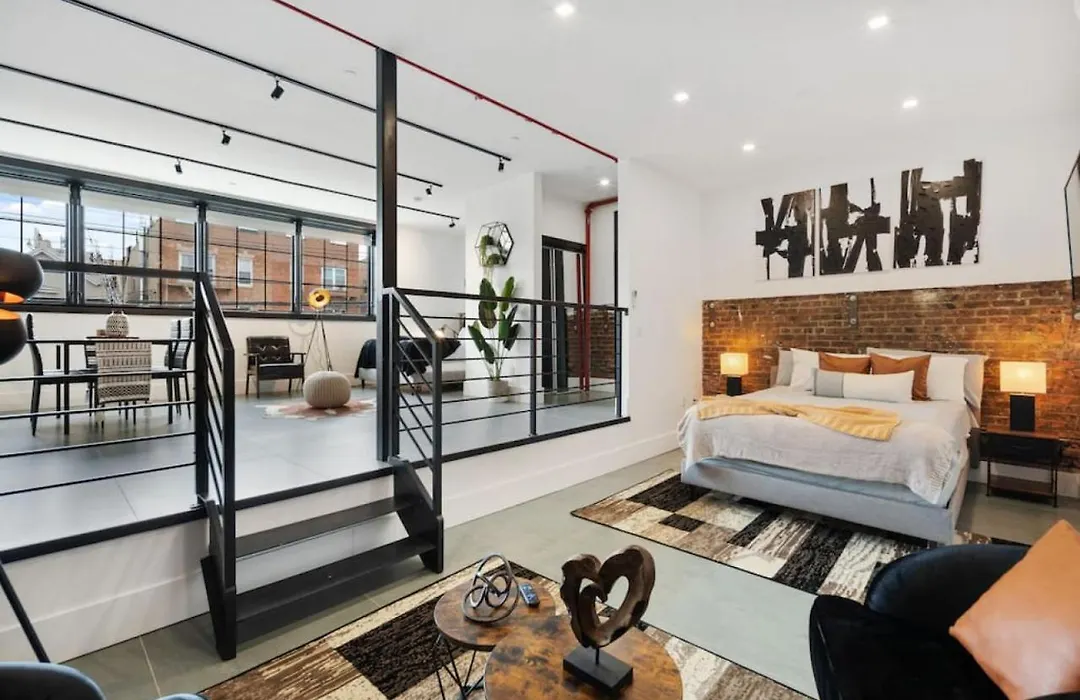 Deluxe Open Concept Loft With Rooftop & Shore Nearby At "Brooklyn Bay Lofts"-1