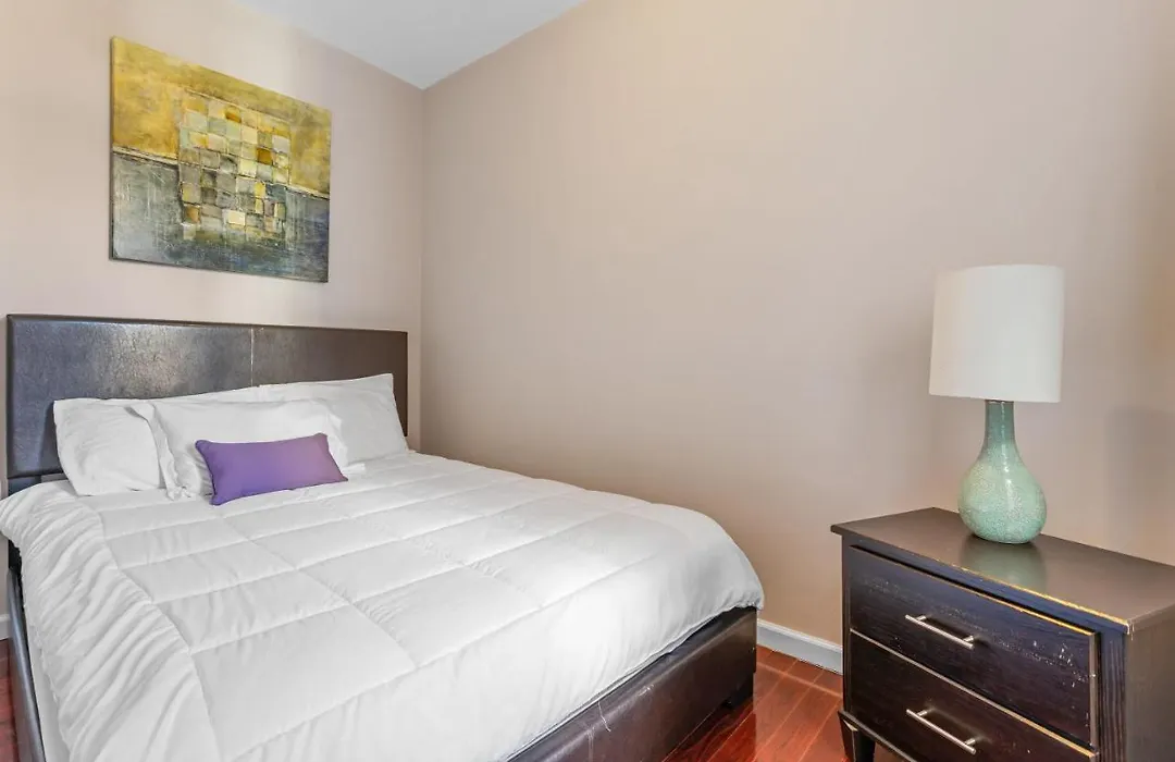 Designed And Cozy 1Br 5Min Walk To Subway-1