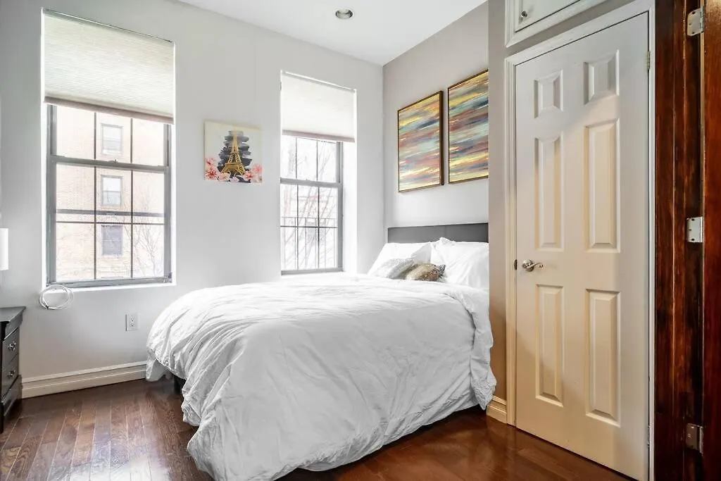 Stylish And Cozy 1 Bedroom Apartment In Bedstuy-1