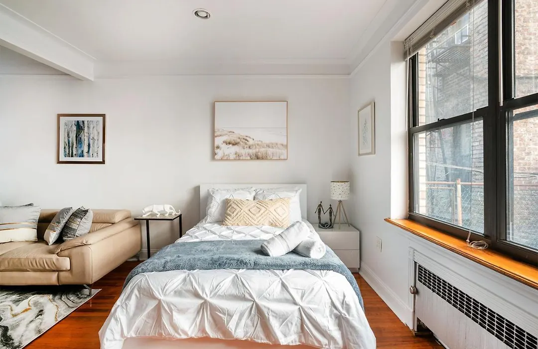 Studio In Heart Of Chelsea-1
