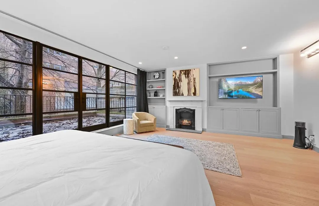 Chelsea Townhouse-1