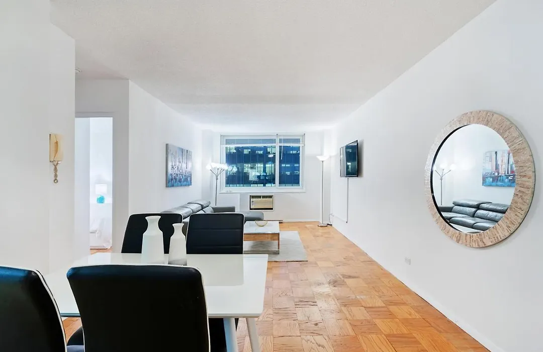 Exotic 1Br Apartment At Columbus Circle-1