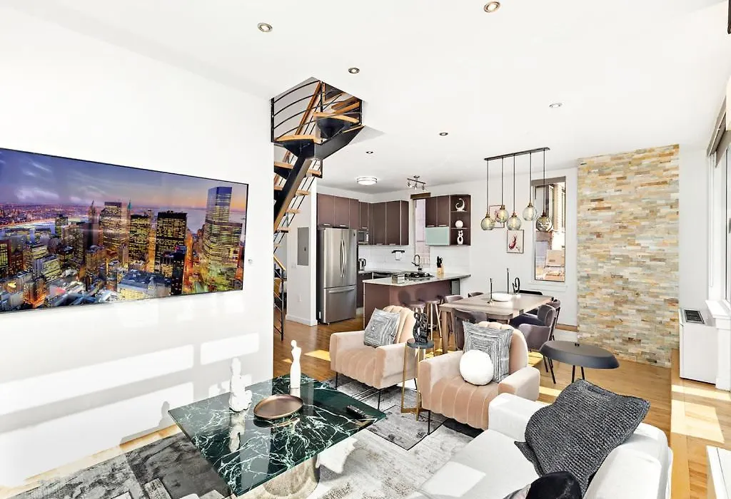 Luxurious 4 Bedroom Penthouse-1