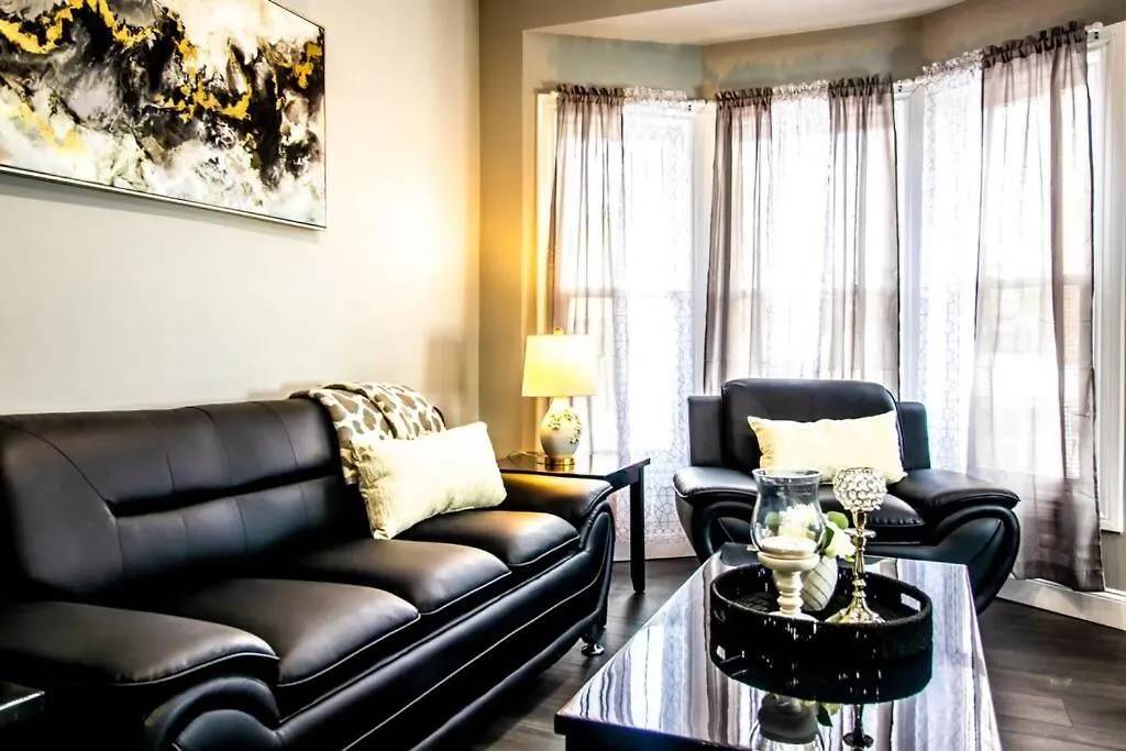 Modern 1 Bedroom Apartment-1