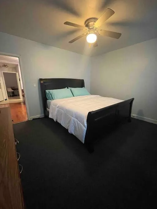 Cozy And Comfortable Apartment-1