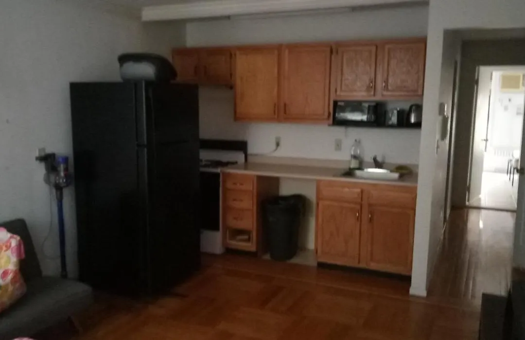 Spacious Room For Four At The Heart Of Williamsburg-1
