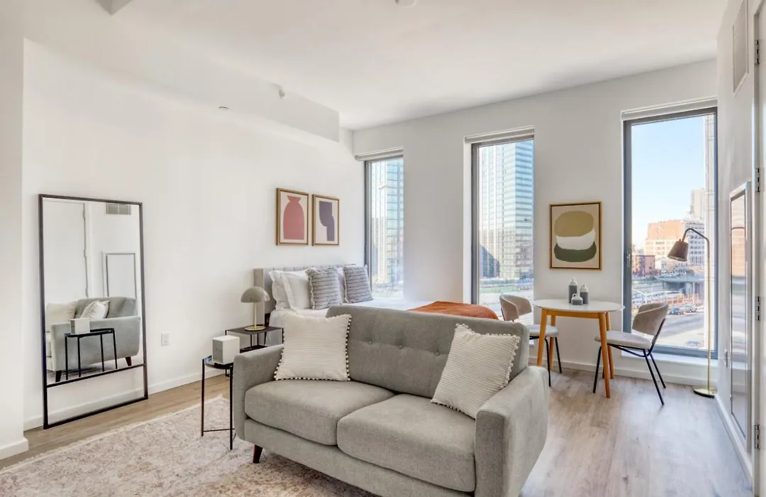 Clinton Hill Studio W Gym Pool Wd Nr Barclays Nyc-1022-1