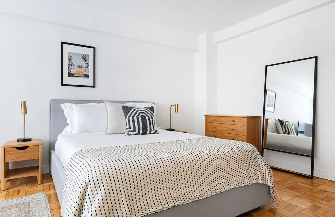 Midtown E Studio W Wd Nr Central Park Nyc-530-1