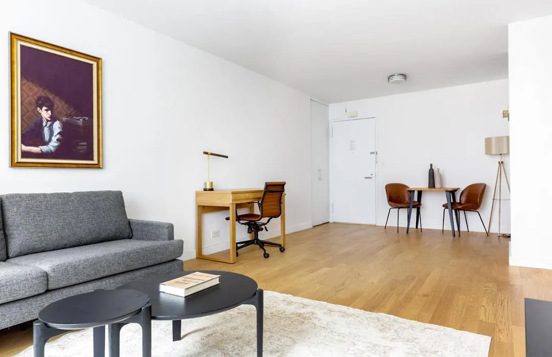 Midtown 1Br W Gym Elevator Nr Rockefeller Nyc-508-1