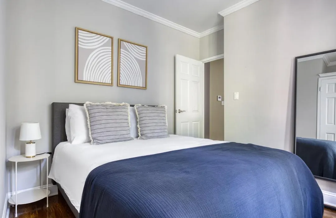 East Village 1Br W Wd Nr Stuyvesant Park Nyc-923-1
