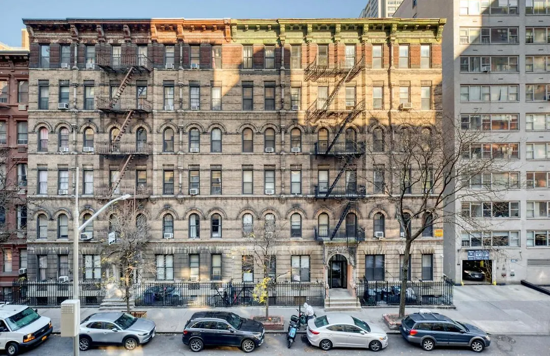 Ues 1Br Wdoorman 15M Nr Central Park Nyc-198-1