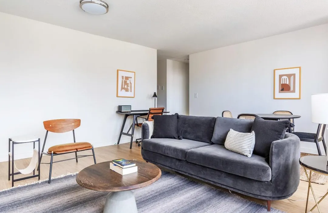 Uws 1Br W Doorman Gym Parking Nr Central Park Nyc-599-1