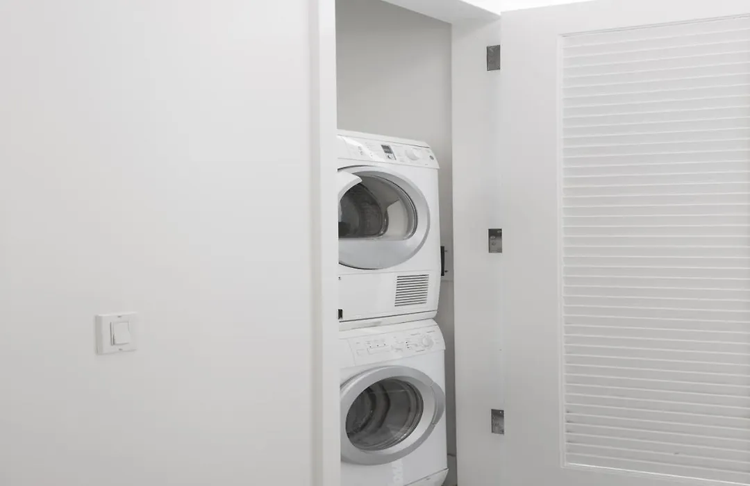 Modern 2Br Apartment At Columbus Avenue-1