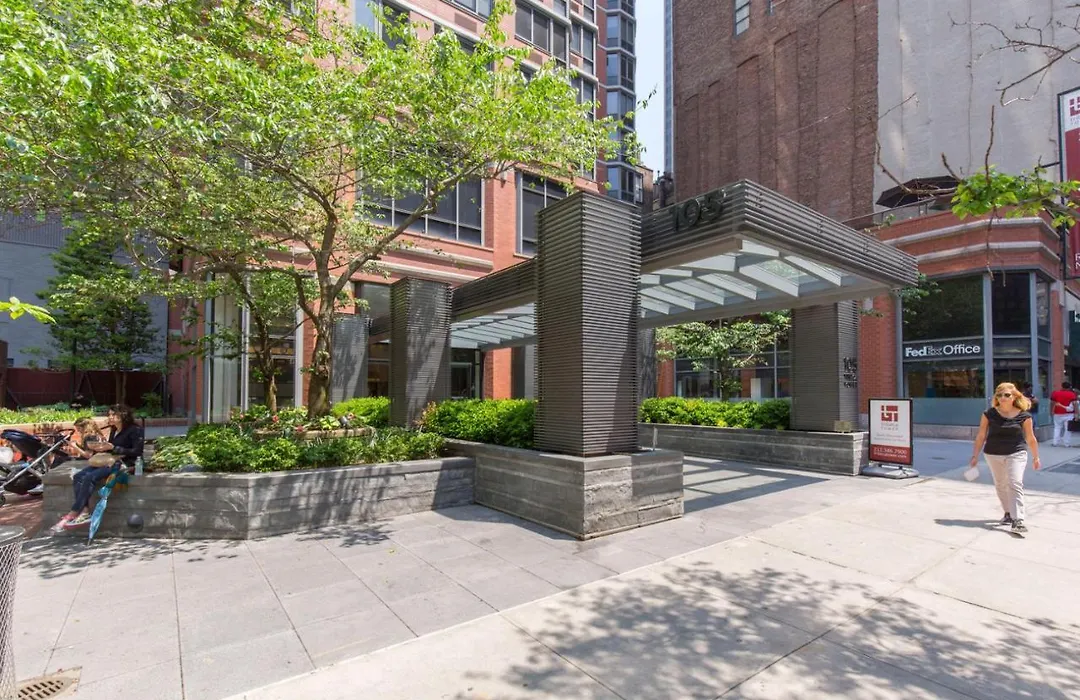 Tribeca 2Br W Amazing City Views Gym Nyc-82-1
