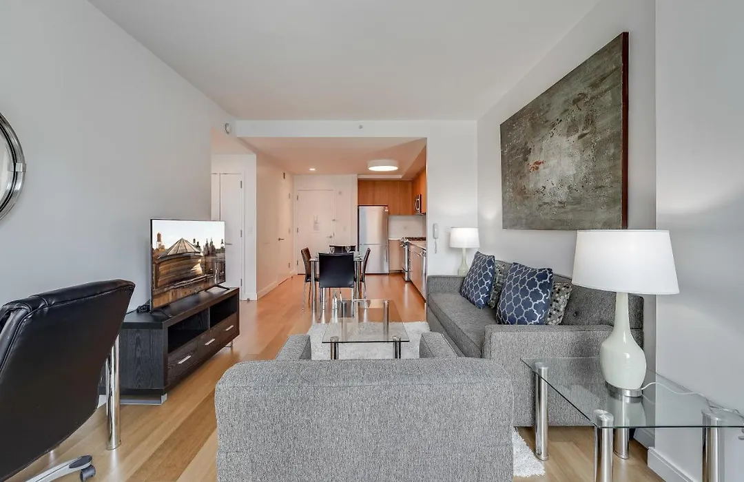 Global Luxury Suites At Via 57-1
