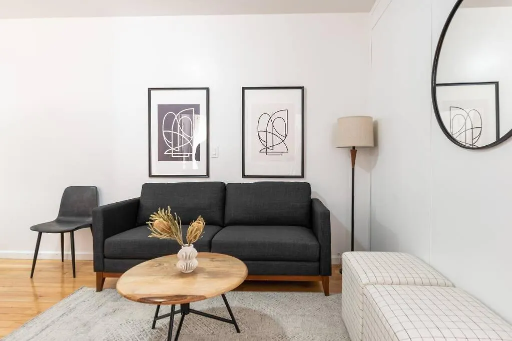 Modern 3 Bedroom 1 Bathroom Apartment In Nyc-1
