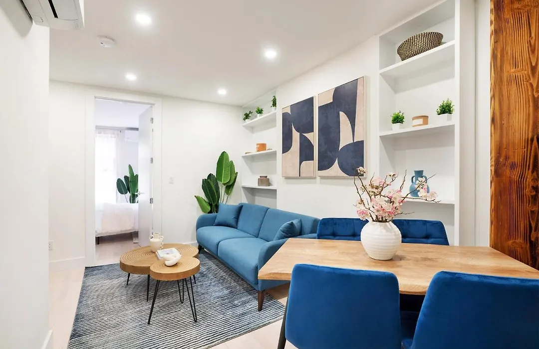 48-3Fw Newly Renovated 2Br Hells Kitchen-1