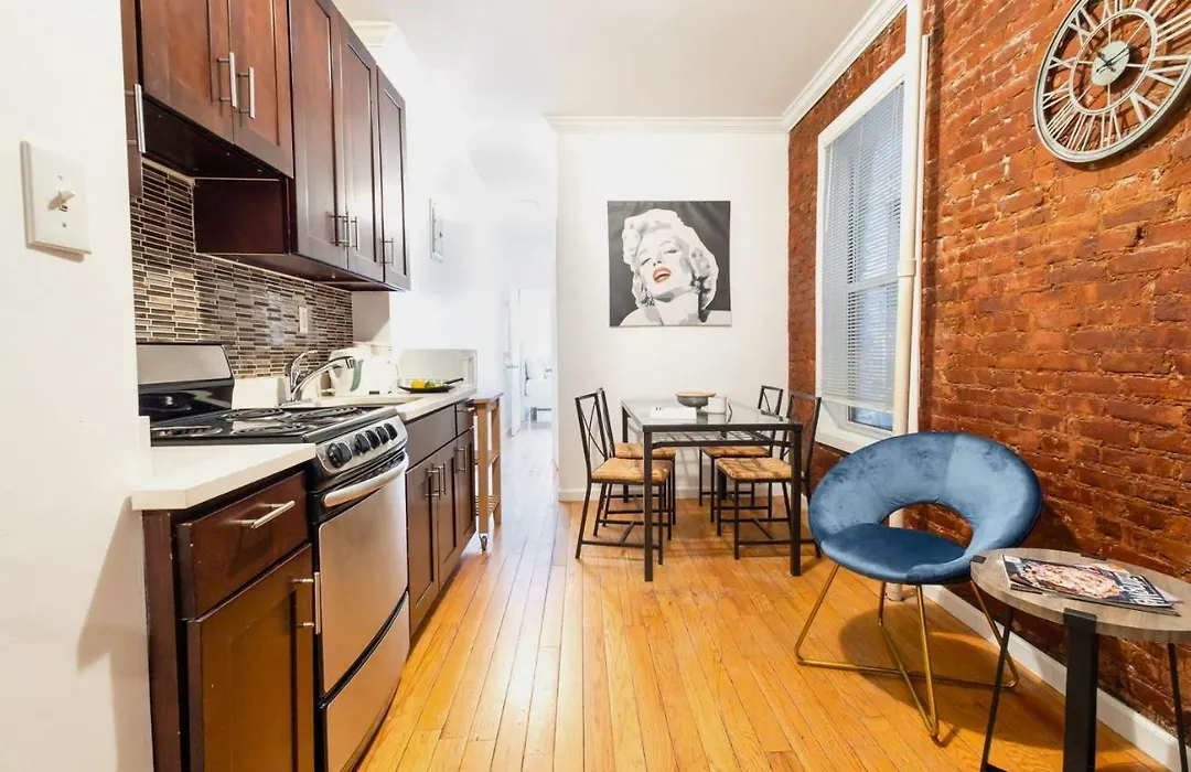 109-5 Gorgeous Best Value Spacious 2Br Nyc Apt-1