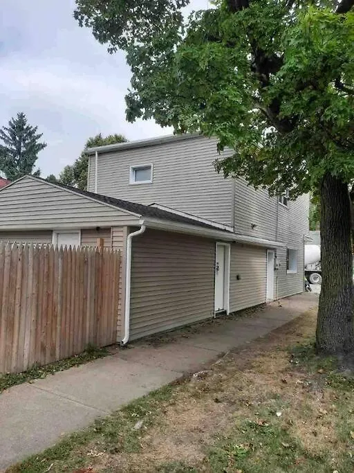 Entire Condo Minutes From Niagara Falls-1