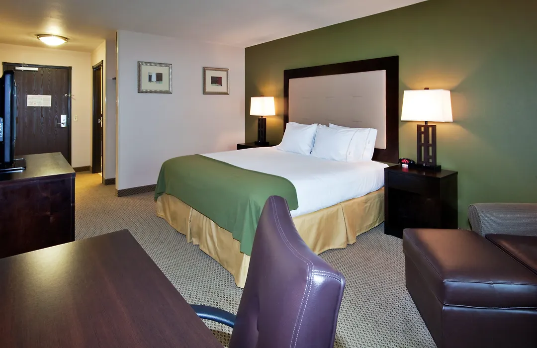Holiday Inn Express & Suites Dewitt - Syracuse By Ihg-1