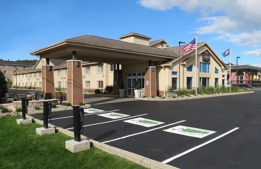 Country Inn & Suites By Radisson, Rochester-Pittsford-Brighton, Ny-1