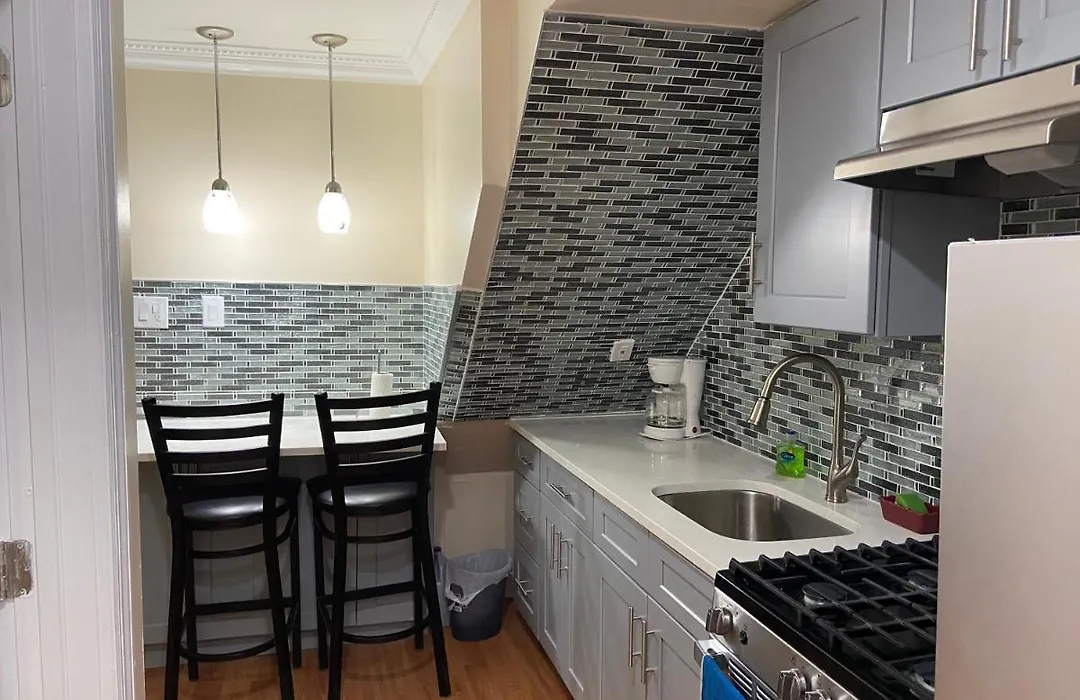 Affordable Room In Queens-1