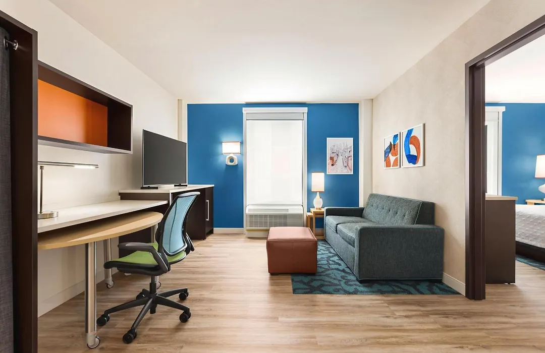 Home2 Suites Long Island City/Manhattan View-1