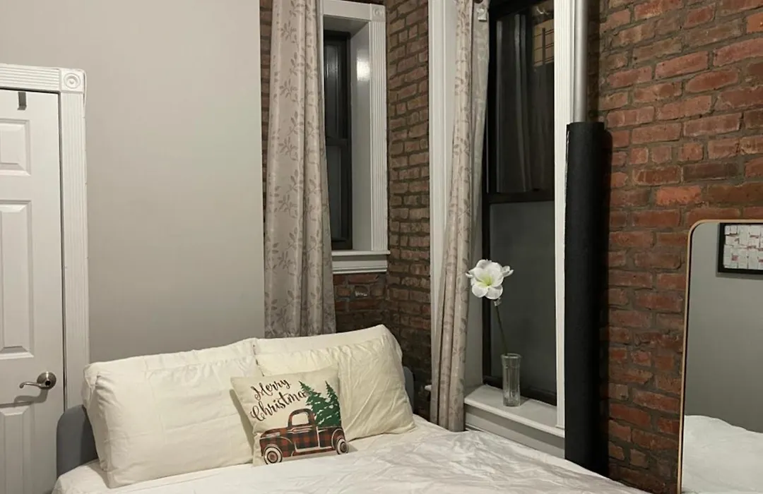 Private One Bedroom One Bathroom-1
