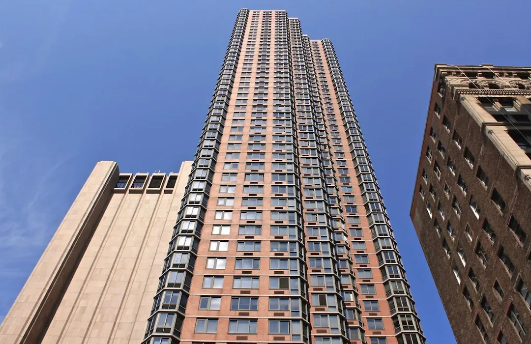 Studio In Trendy Tribeca Indoor Pool Gym Nyc-153-1