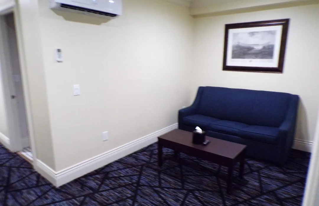 Niagara Crossing Hotel And Spa-1