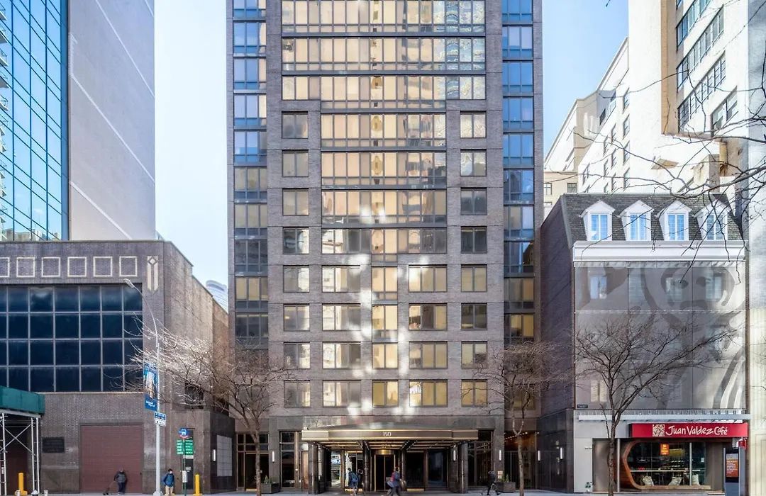 Sutton Place 2Br W Gym Pool Nr Central Park Nyc-465-1
