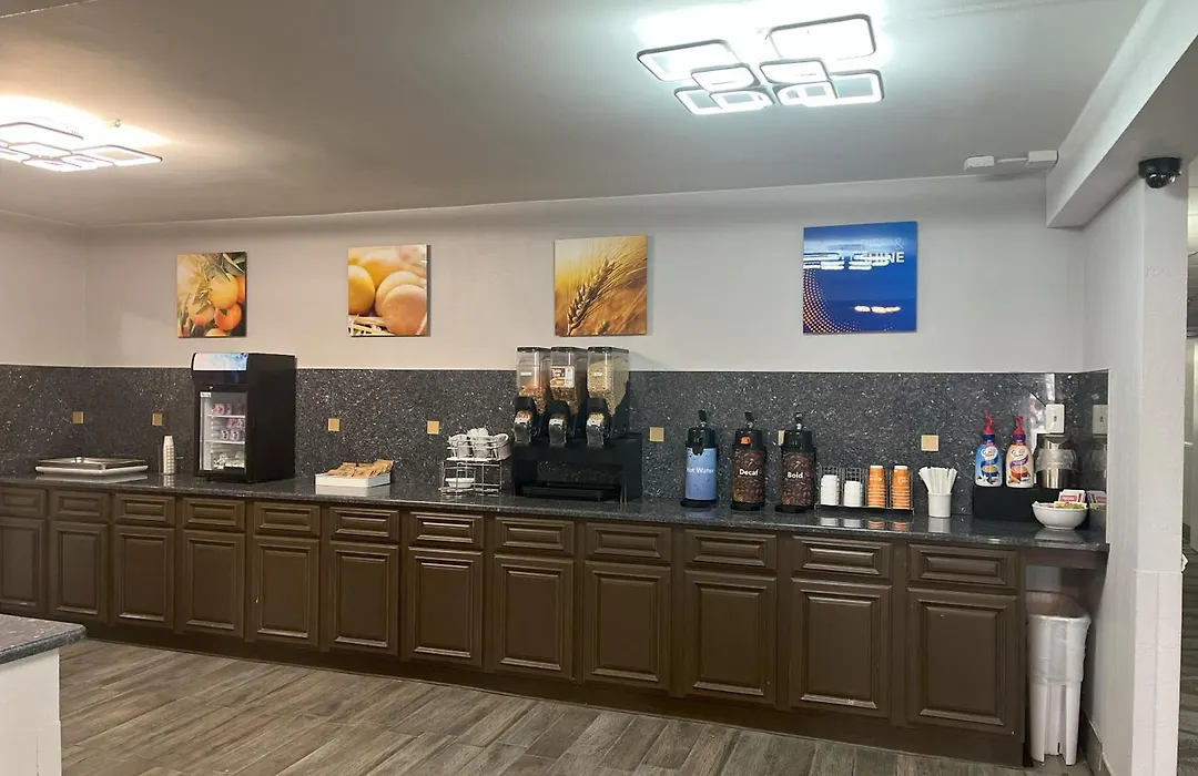 Baymont By Wyndham Johnson City/Binghamton-1