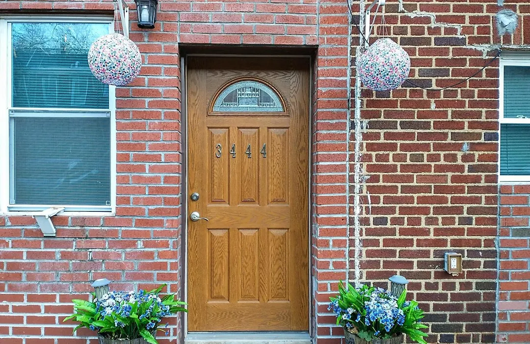 Cozy Studio At The Heart Of Jackson Heights-1