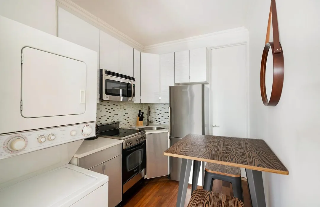 24-4 New Private Terrace W D Apt Prime Gramercy-1