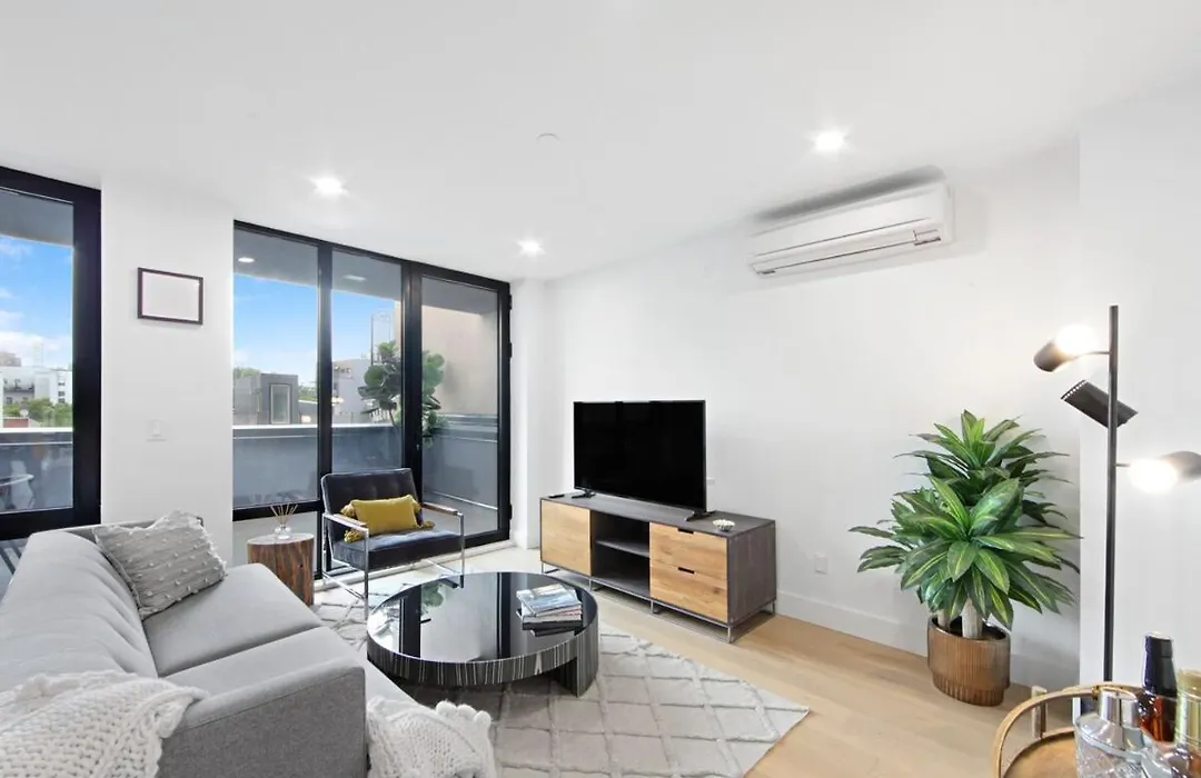 149Bk-501 New Prime Greenpoint 2Br Wd In Unit-1