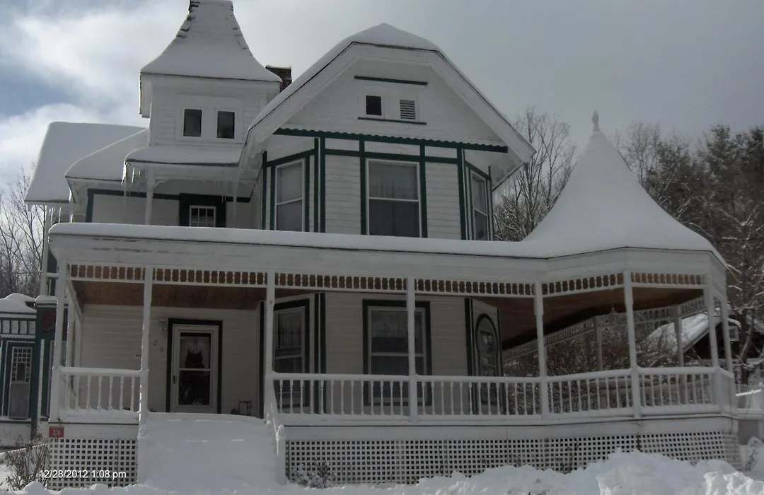 Antique Rose Inn Windham-1