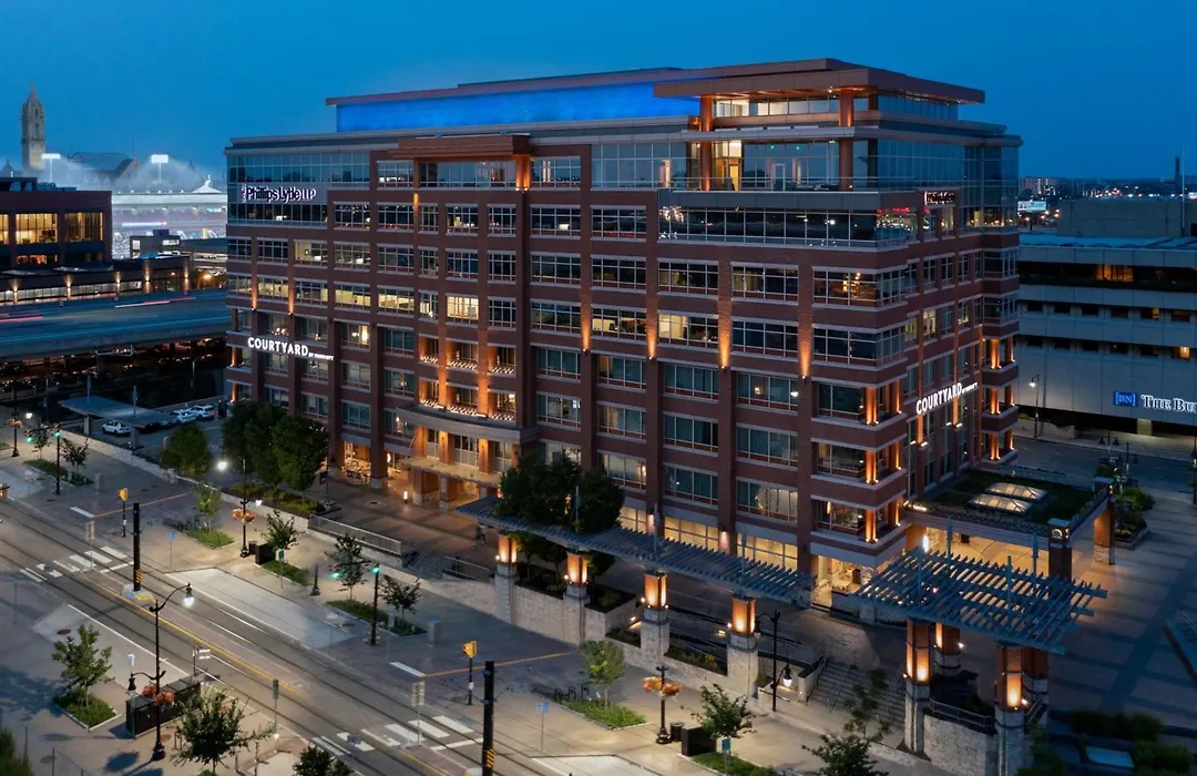 Courtyard By Marriott Buffalo Downtown/Canalside-1