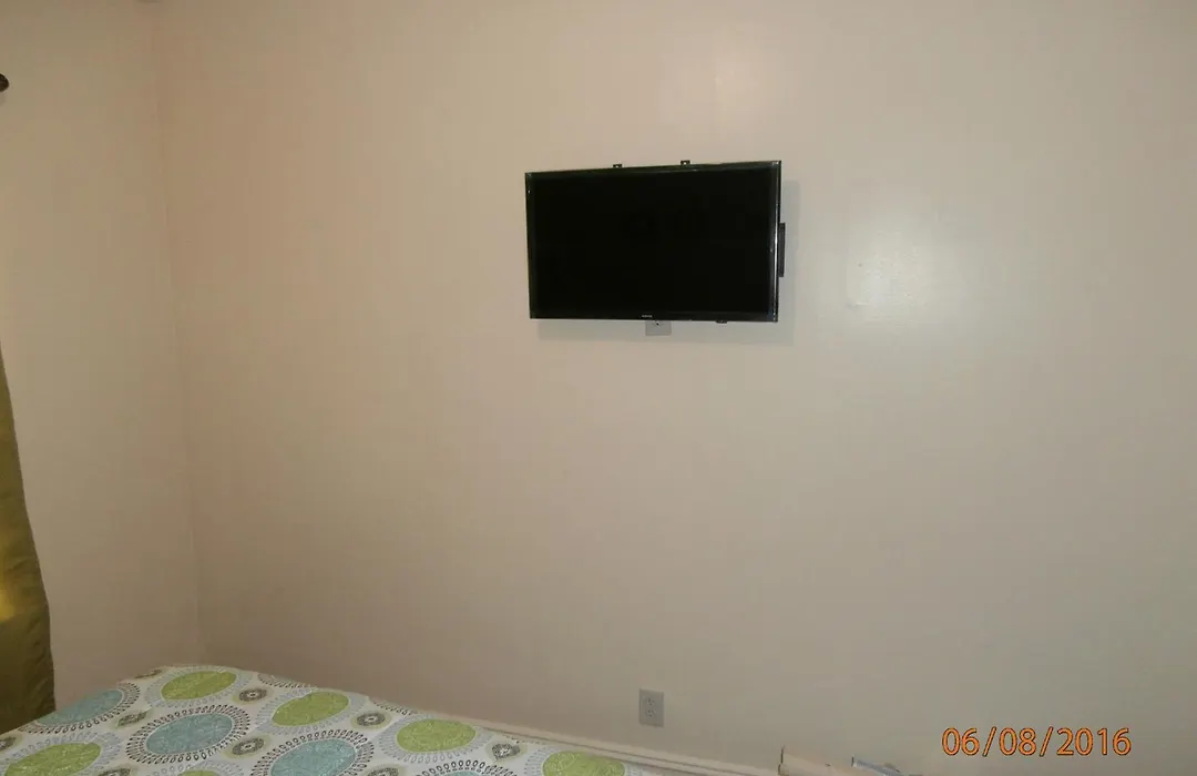 Studio, One And Two Bedroom Apartments - Bronx-1
