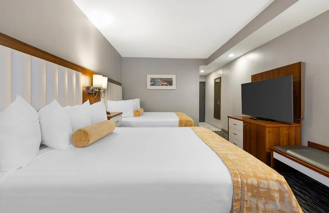 Best Western On The Avenue-1