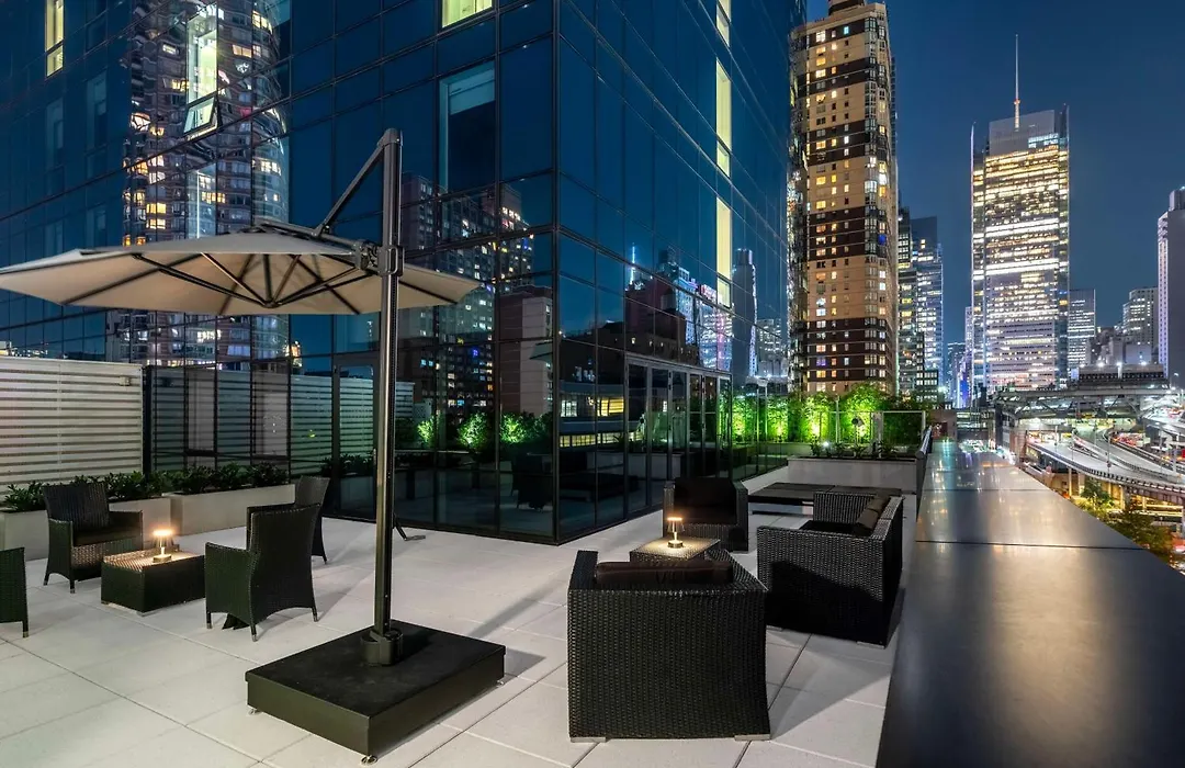 Yotel New York Times Square-1