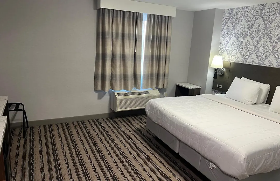 The Essence Hotel At Jfk-1